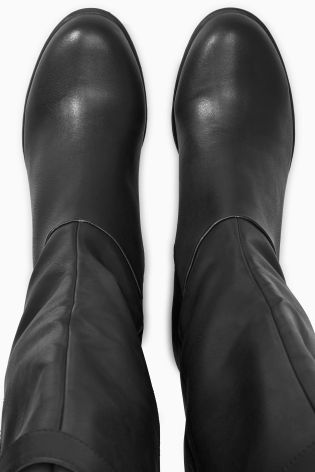 Black Twistlock Boots